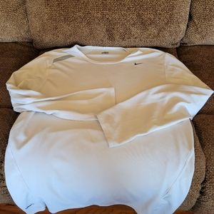 Men's Nike dri-fit long sleeve shirt size Large